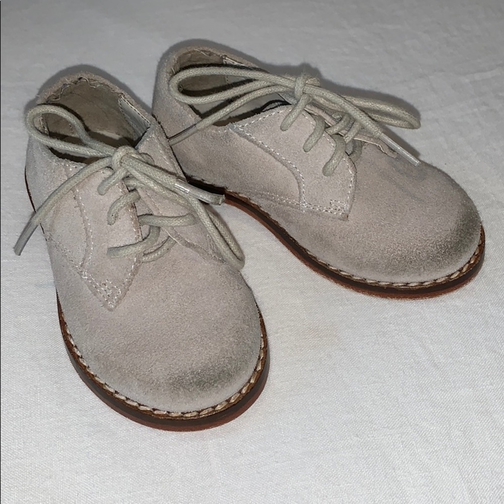 Janie and Jack leather lace up shoes